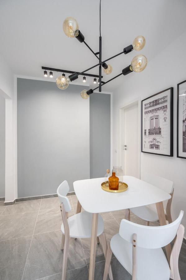 Relax Apartament In Piata Universitatii 부쿠레슈티 외부 사진
