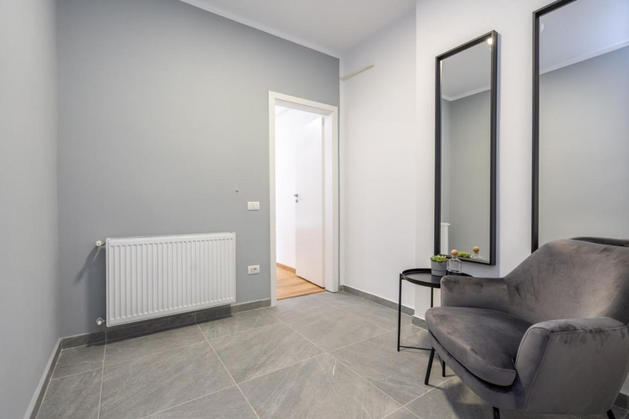 Relax Apartament In Piata Universitatii 부쿠레슈티 외부 사진