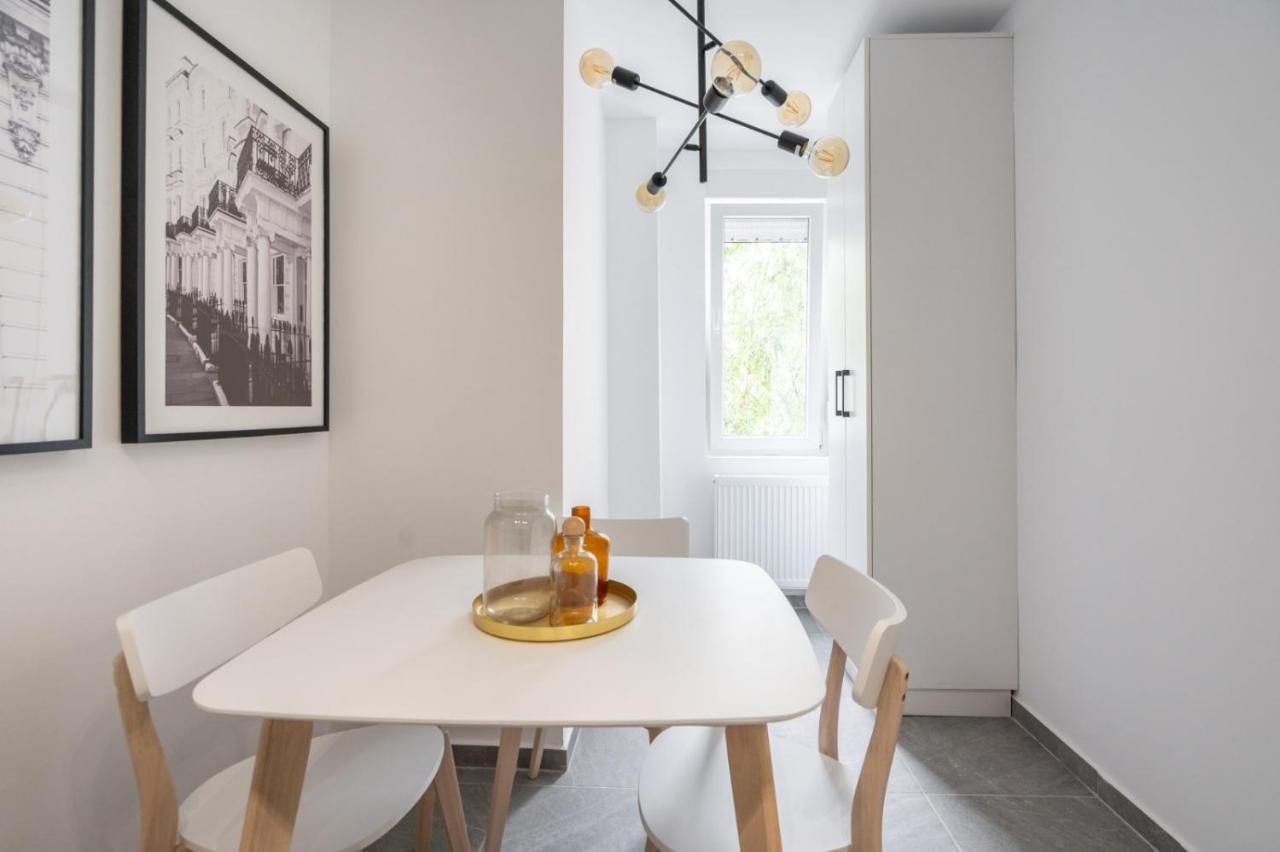 Relax Apartament In Piata Universitatii 부쿠레슈티 외부 사진